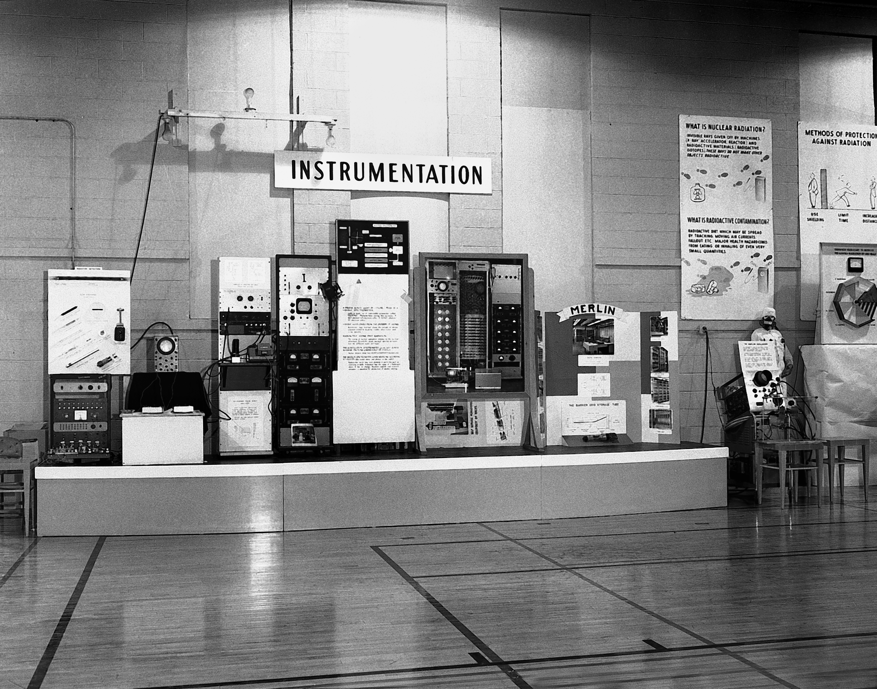 1958年にブルックヘブン国立研究所で公開されたテニスのゲーム「テニス・フォー・ツー」